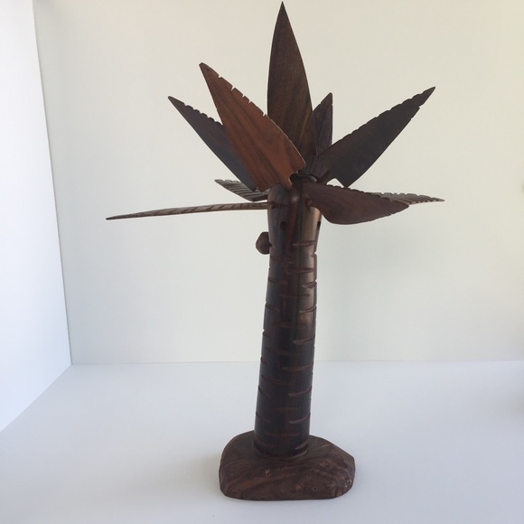Carved Iron wood Palm Tree with Coconuts - Picture 3 of 12